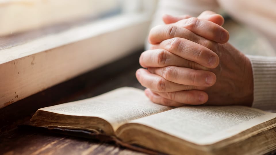pray