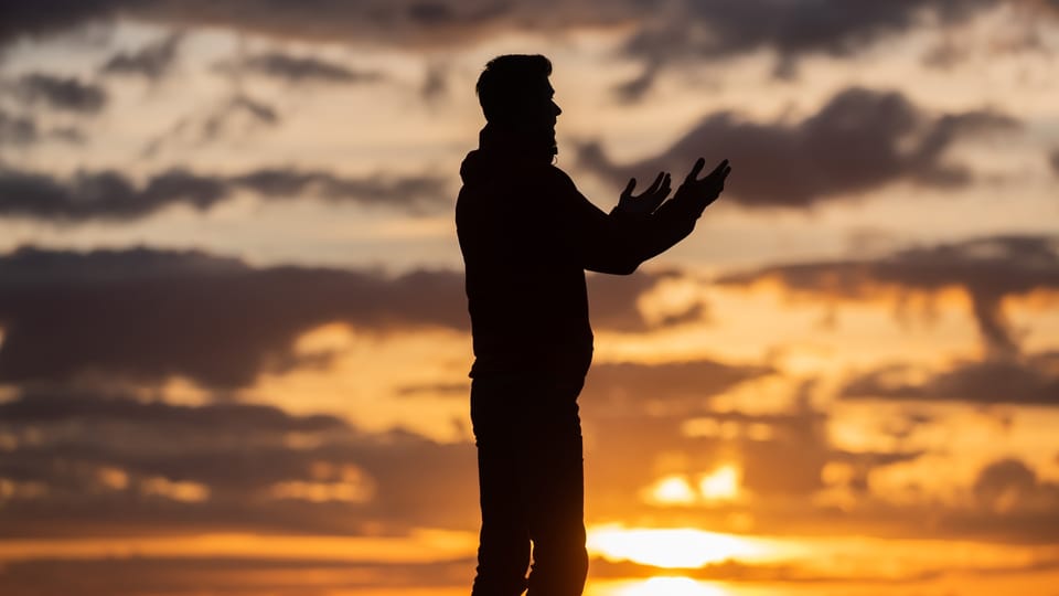 pray
